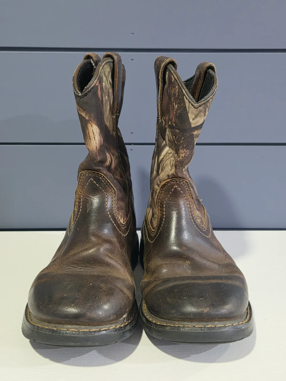 Ariat Camo Boots Youth Size 2.5